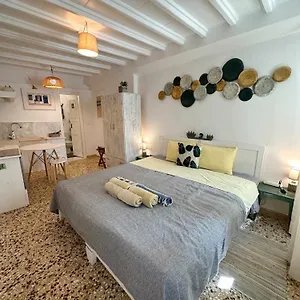 Apartment Petra Pelikan, Mykonos Town
